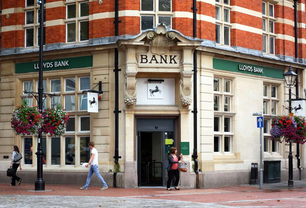 UK Bank {{brizy_dc_image_alt entityId=