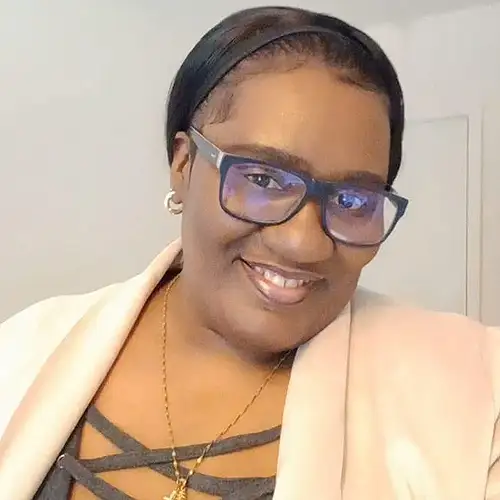 MMA-Partner-Photo-Juliann-Welch-02 {{brizy_dc_image_alt imageSrc=